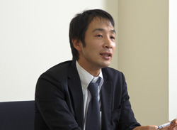 株式会社Shift　岡本氏