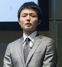 高橋敏郎氏