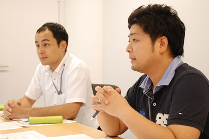 ライフネット生命保険株式会社 肥田 康宏氏（左）、加納 龍二氏（右）