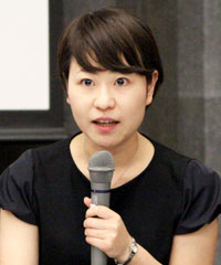 杉原里衣氏